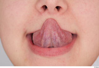 Anneli tongue 0002.jpg